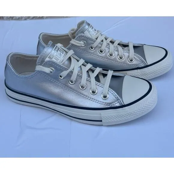 Converse Women's Silver Metallic Chuck Taylor All Star Low Leather Size 7