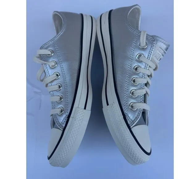 Converse Women's Silver Metallic Chuck Taylor All Star Low Leather Size 7