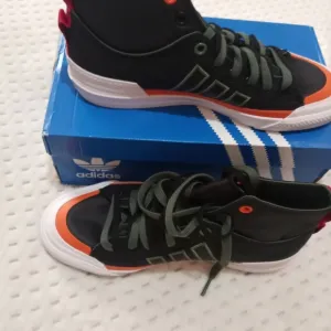 COPY - adidas Nizza Hi Shakers  Men  Size 9