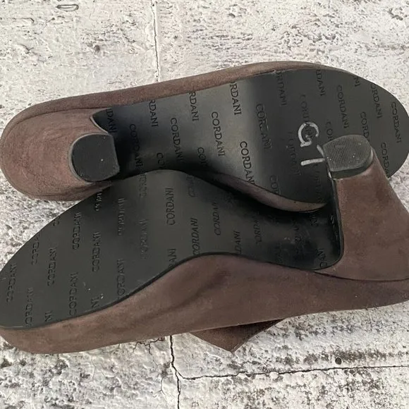Cordani Calzature Women Mule Shoes Gray Suede Leather Heel Sandal Size 39.5