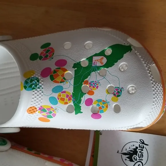 Crocs Adult Disney Mickey Mouse Balloon Icon Shoes
