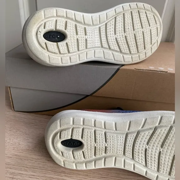 Crocs Literide Colorblock Women Pacer Shoes/Sneakers - Women 5
