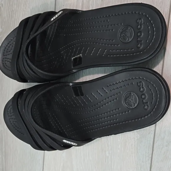 Crocs Women Rhoda Wedge Sandals shoes sz 11