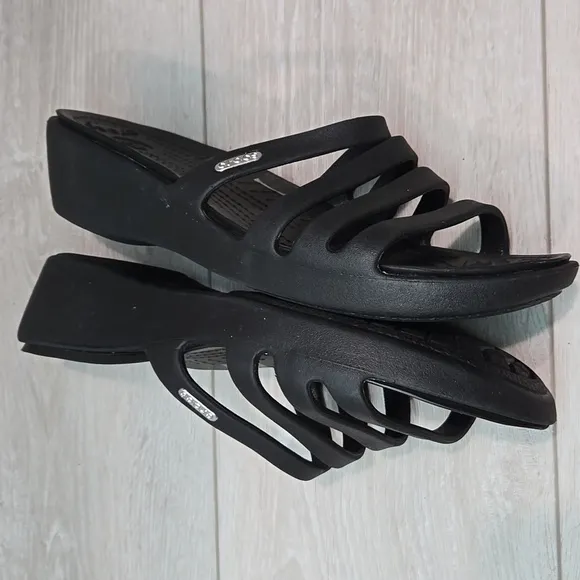 Crocs Women Rhoda Wedge Sandals shoes sz 11
