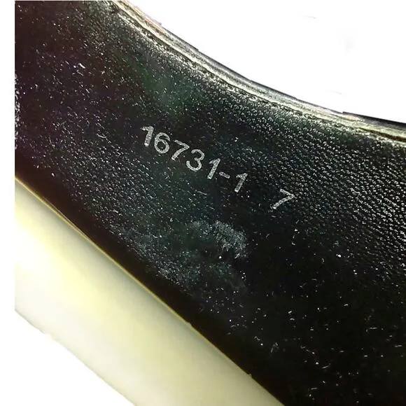 DAISY STREET Black Vamp Pump Faux Patent Leather Block Heel Size 7 Costume Clean