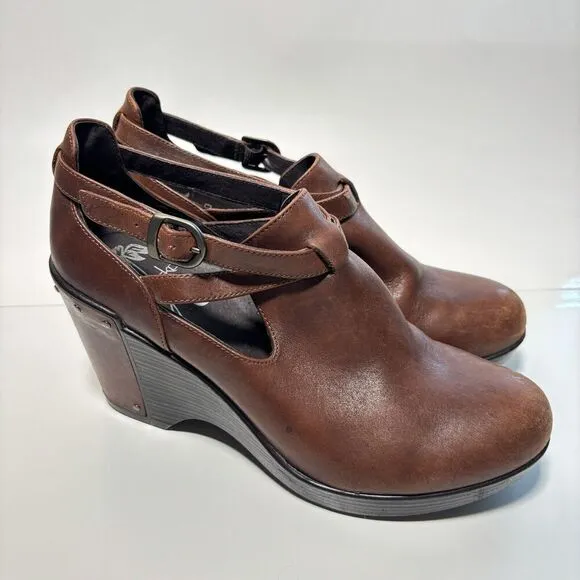 Dansko Franka Chocolate Brown Leather Buckle Ankle Bootie Wedges 40 Chunky Heels
