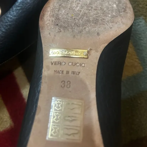 Dolce &amp; Gabbana Black Heels with Gold Buckle