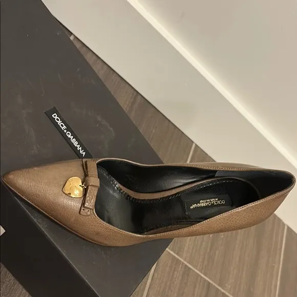 Dolce &amp; Gabbana Brown Leather Heels with Gold Embellishment