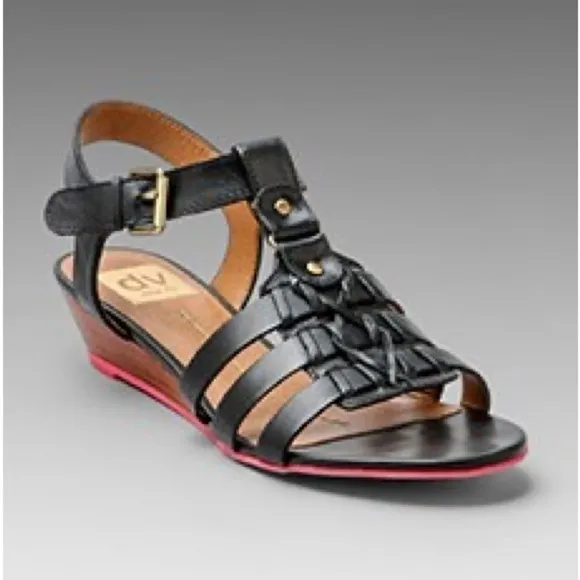Dolce Vita Black strapped Sandal Heels