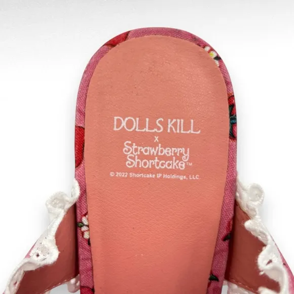 Dollskill Strawberry Shortcake It's A Berry World Platform Heels Sandals Pink 7