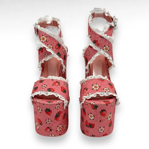 Dollskill Strawberry Shortcake It's A Berry World Platform Heels Sandals Pink 7