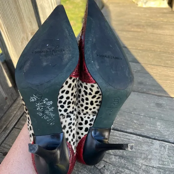 Donald J Pliner Couture COY Calf Hair Leather Pointy Toe Heels Pumps 9M Signed