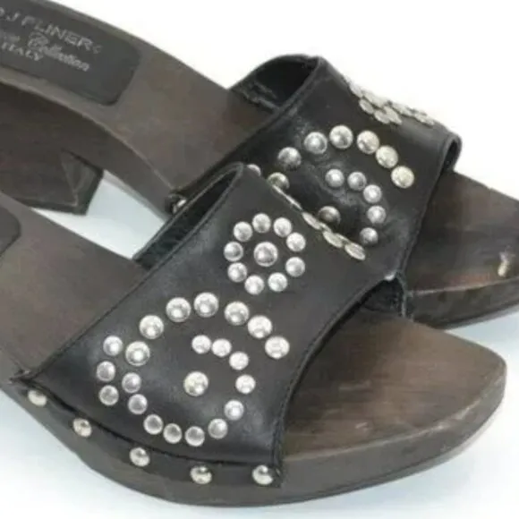 Donald J Pliner Western Couture Black Leather Studded Stud Clogs Mules Heels 7