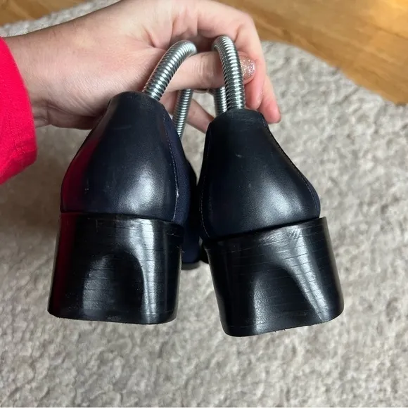 Donald Pliner: Vintage Navy Blue Square Toed Block Indented Heel Shoes Size 8.5