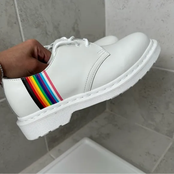 Dr. Martens 1461 Pride Oxford Shoes Size 8 Men/9 Women