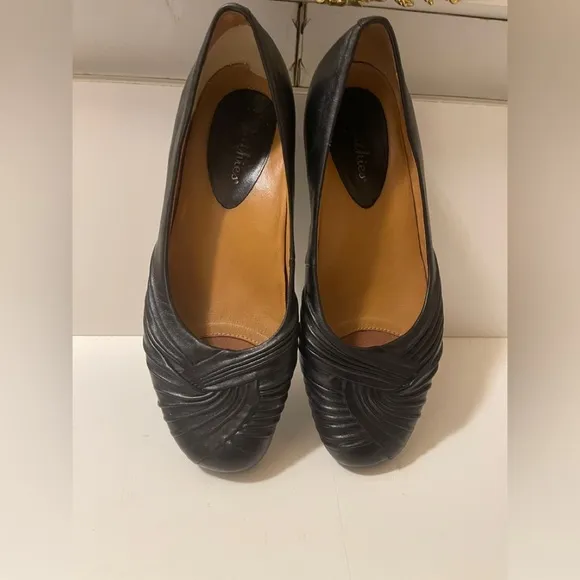 Earthies Black Gathered Ruche Leather Flats Shoes VANYA 8 Medium Excellen...