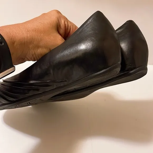Earthies Black Gathered Ruche Leather Flats Shoes VANYA 8 Medium Excellen...