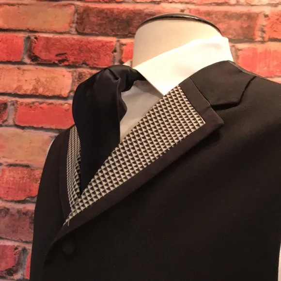 EJ Samuel Dress Vest