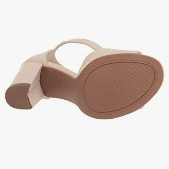 Elegant Cream Ankle Strap sandals