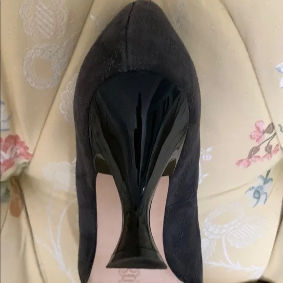 Elegant Gray Womens Heels