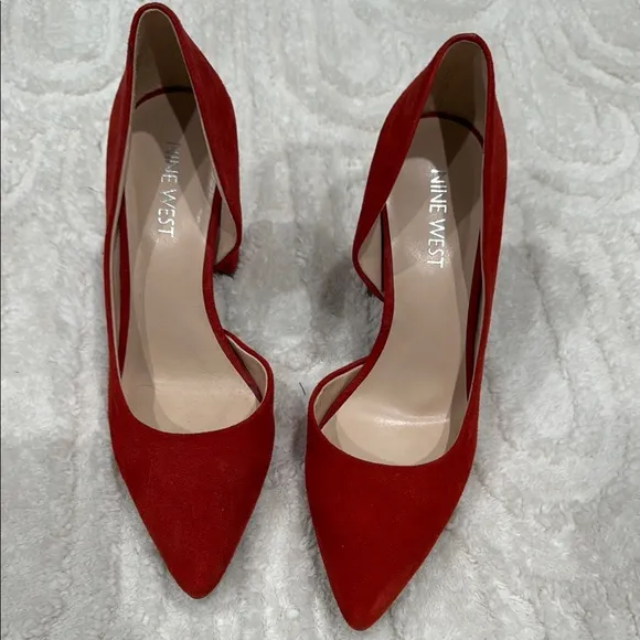Elegant Red Suede Women's Pumps
