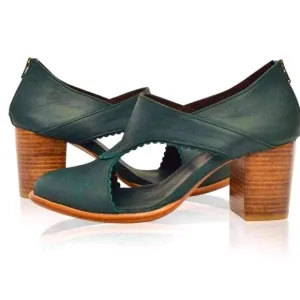 Elf Rain Kiss handmade Emerald Green leather booties 9.5