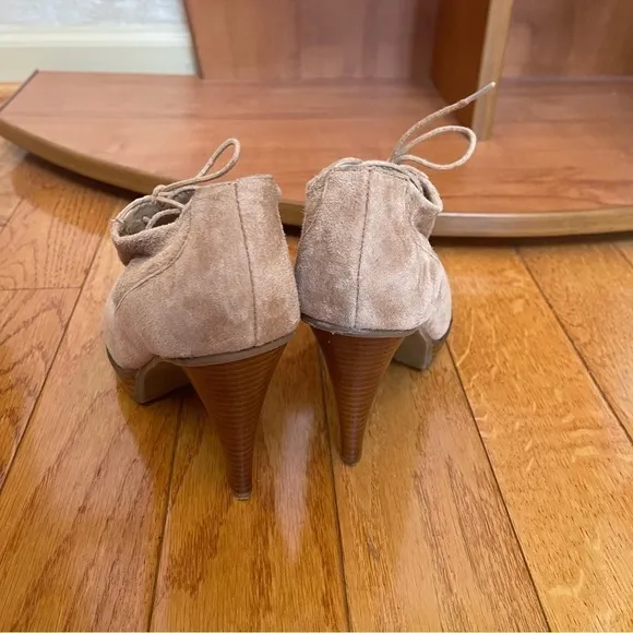 Envy Mary Sz 7 Lace Up Tan Beige Leather Suede Oxfords Shoes Pumps Stilettos
