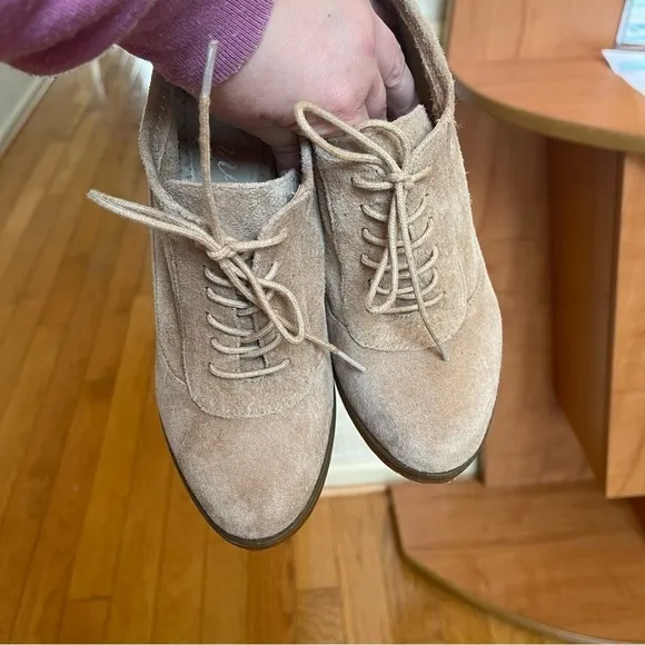Envy Mary Sz 7 Lace Up Tan Beige Leather Suede Oxfords Shoes Pumps Stilettos