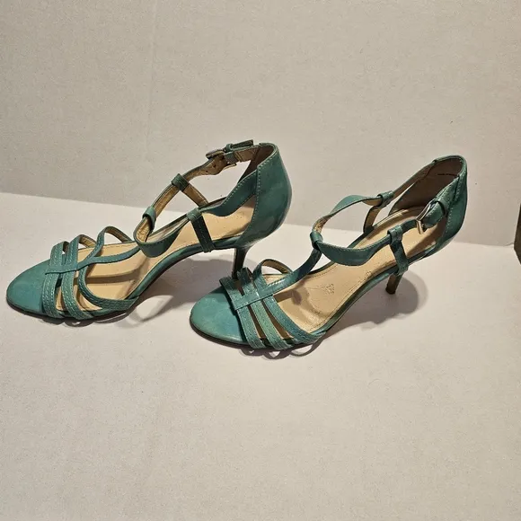 Enzo Angiolini Green Heeled Shoes