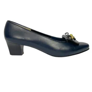 EUC - Salvatore Ferragamo Boutique Embellished Tie Pumps