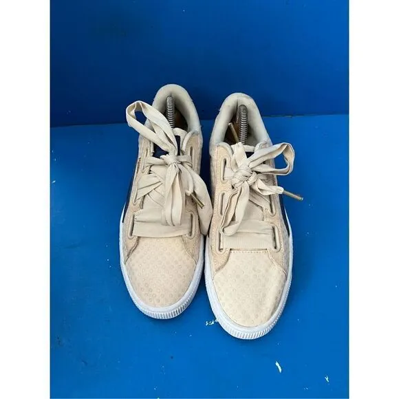 EUC Puma Basket Heart Denim Oatmeal Twilight Blue 36337103 Women Size 9 Shoes