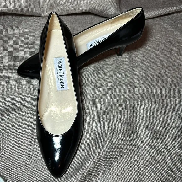 Evan-Picone Vintage Black Patent Leather Pumps Sz 8.5 never NWOT