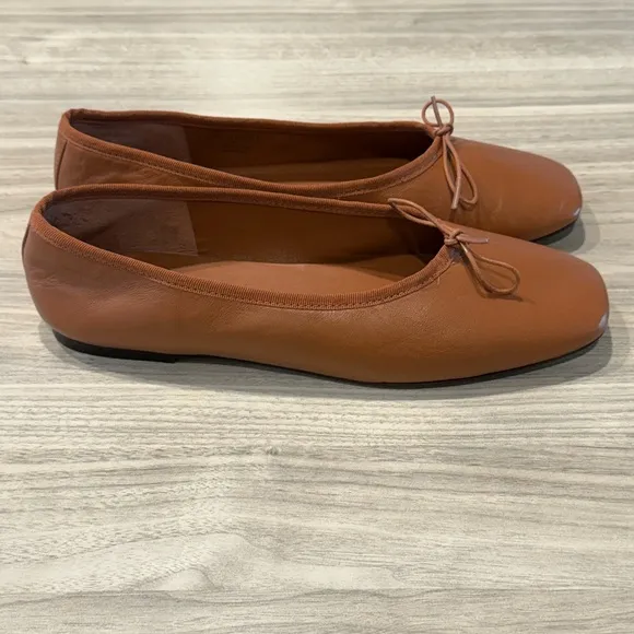 Everlane The Day Ballet Leather Flat In Toasted Almond Size 8.5