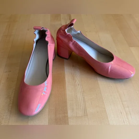 Everlane The Day Heel Patent Leather Pump Salmon Coral 🪸 Women's sz 5.5 *EUC