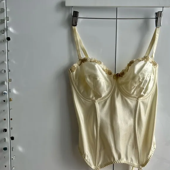 FANTASIE EMBROIDERED Corset Bustier Merry Widow Guepiere 34D Ref #8934 Ivory