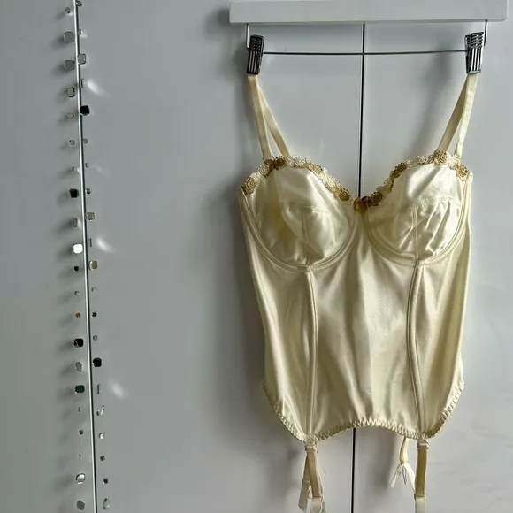 FANTASIE EMBROIDERED Corset Bustier Merry Widow Guepiere 34D Ref #8934 Ivory
