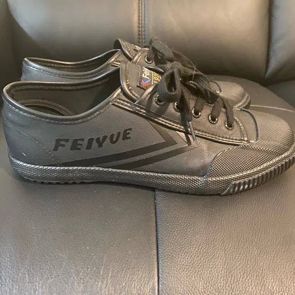 Feiyue shoes 1920 size 9 for men