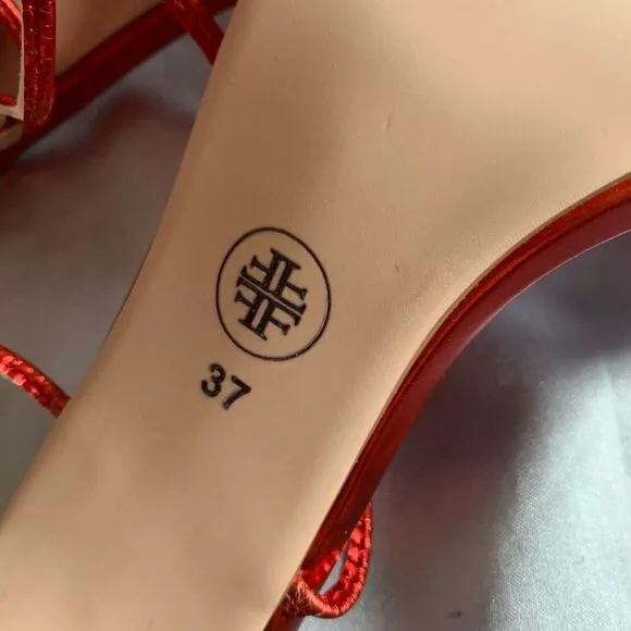 Femme Los Angeles The London Lace-Up Stiletto in Red Size 37/7