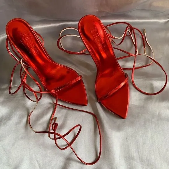 Femme Los Angeles The London Lace-Up Stiletto in Red Size 37/7