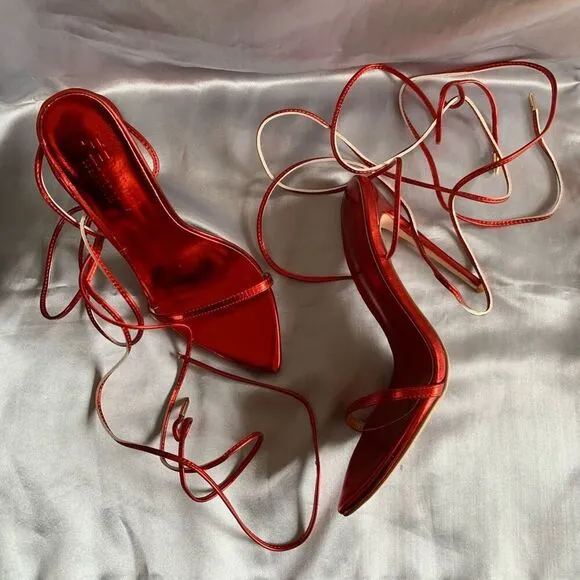 Femme Los Angeles The London Lace-Up Stiletto in Red Size 37/7