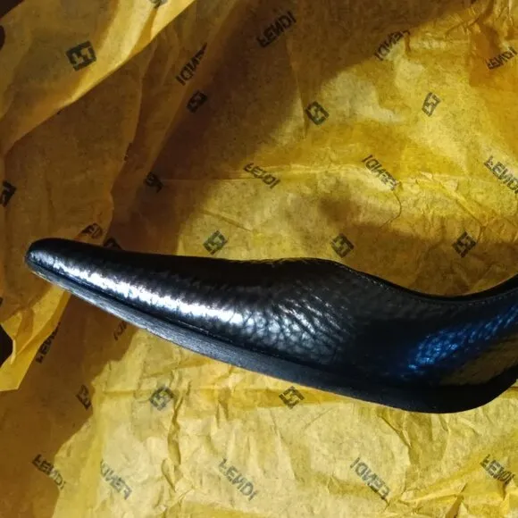 Fendi Black Patent Leather Pointed Toe Shoes Size Eu 39.5/US 8.5