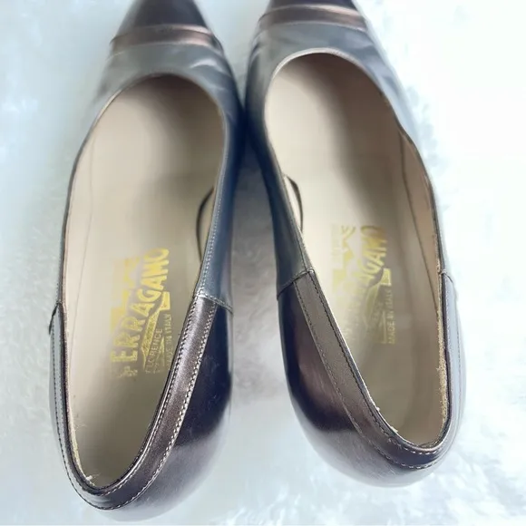 Ferragamo Pumps High Heels Shoes | Toe Cap Metallic designer Italian Leather 7.5