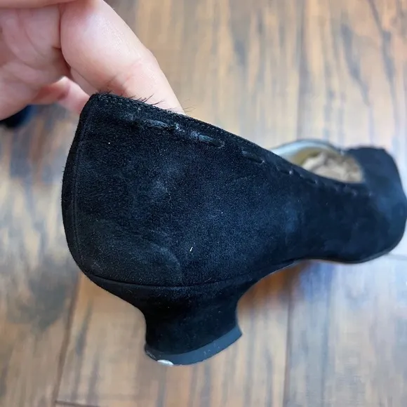 Ferragamo • vintage black suede pumps witchy low cuban heel 90s goth point toe