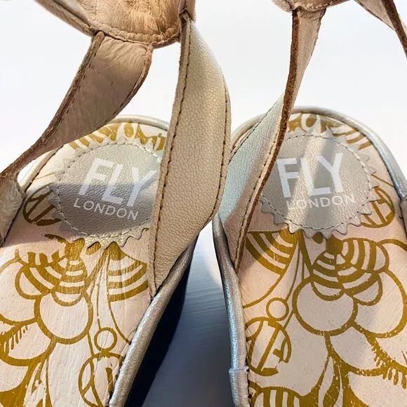 FLY‎ London Women's Yula White Pearl Leather Wedge Pumps EU Size 37 US 6.5 / 7