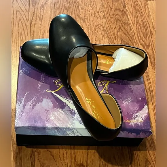 FOWT D'Orsay Ballet Flats Size 15