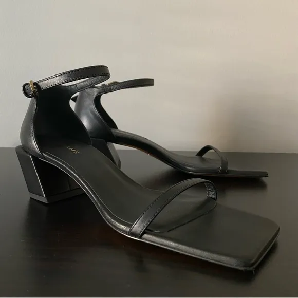 FRAME Like New Le Summit Square Toe Sandal Black Size 6