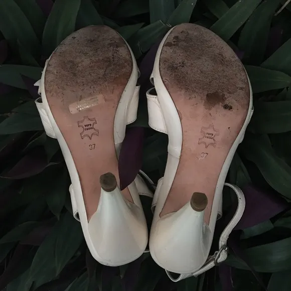 FRANCESCO MORICHETTI vintage white patent leather heels