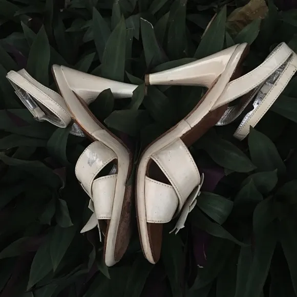 FRANCESCO MORICHETTI vintage white patent leather heels