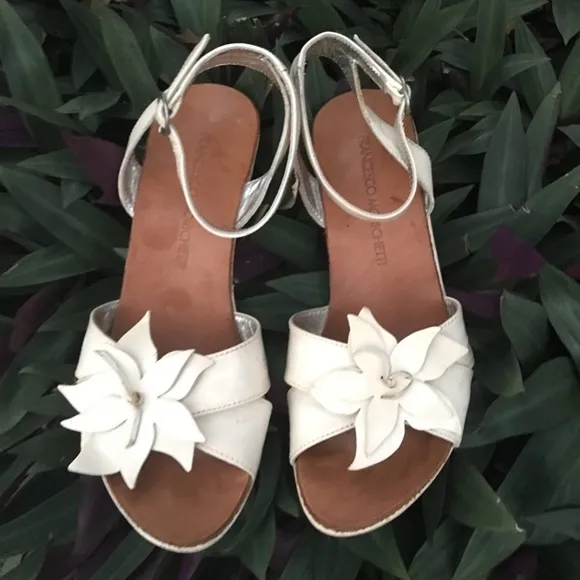 FRANCESCO MORICHETTI vintage white patent leather heels