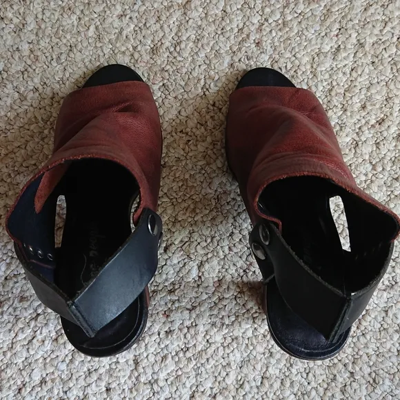 Free People Brown Leather The Picture This Heel size 36.5